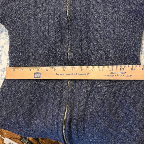 Merino Aran Cable Knit Zip Cardigan Swtr Navy Womens Small Irish Shrunk Fits XS - Picture 7 of 9